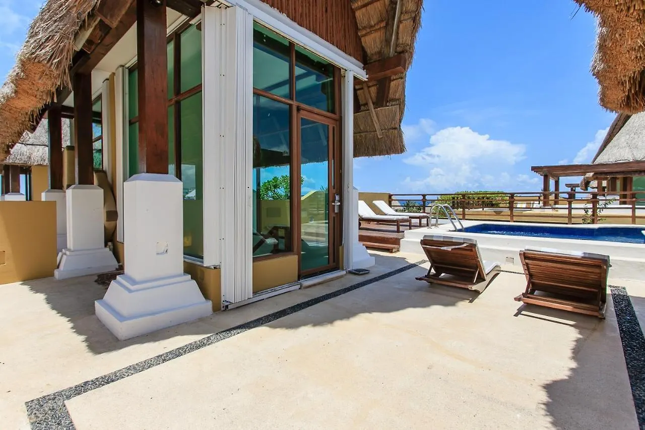 アパート 2 Bedroom Ph Private Mini Pool And Terrace プレヤデルカーメン